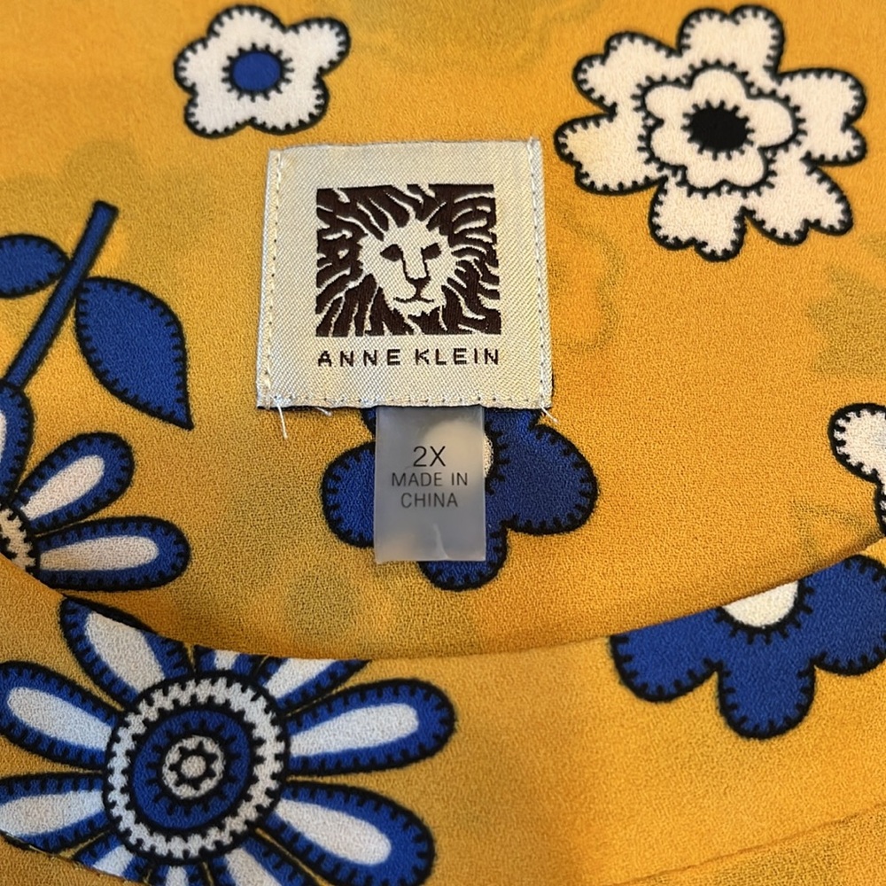 Anne Klein Plus size 2X sleeveless tunic yellow floral print - Picture 2 of 4